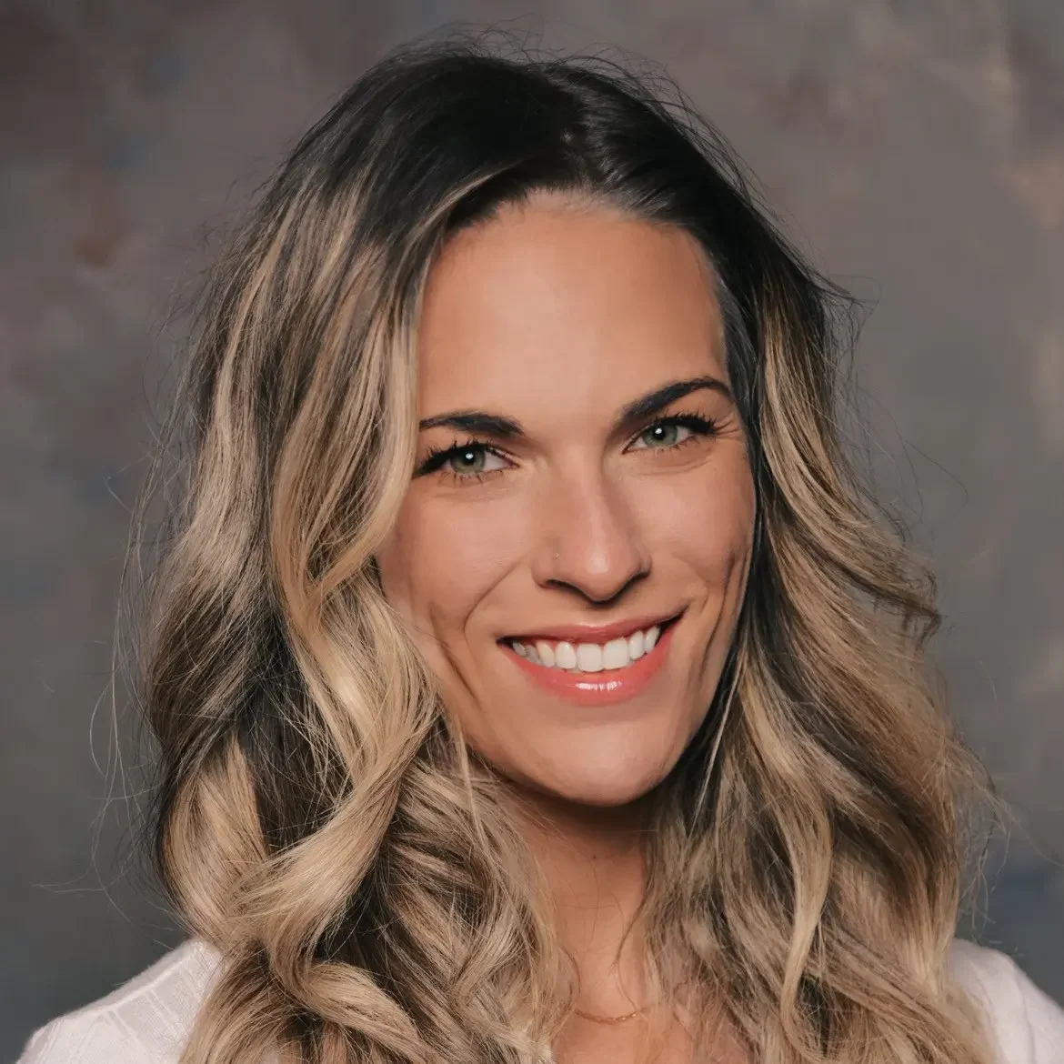 Chiropractor-Greenwood-IN-Ellie-Trombetta-Meet-the-Team-circle